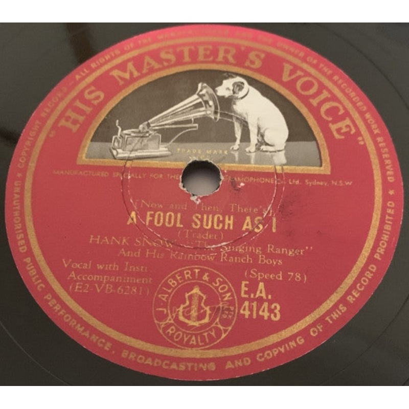 Hank Snow And The Rainbow Ranch Boys – (Now And Then, There’s) A Fool Such As I / The Gal Who Invented Kissin’ (Shellac, 10) (Very Good (VG))