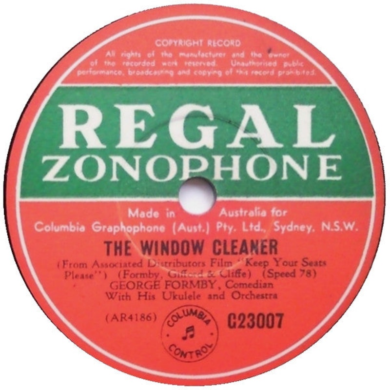 George Formby – The Window Cleaner / Keep Your Seats Please (Shellac, 10, RP) (Very Good Plus (VG+))
