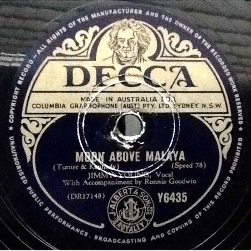 Jimmy Young  – Moon Above Malaya / Faith Can Move Mountains (Shellac, 10) (Good Plus (G+))