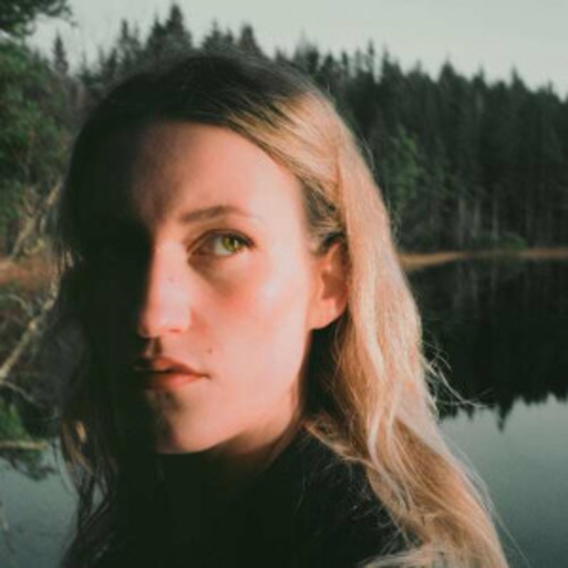 Bea Elmy Martin – Under The Yew (Vol 1)