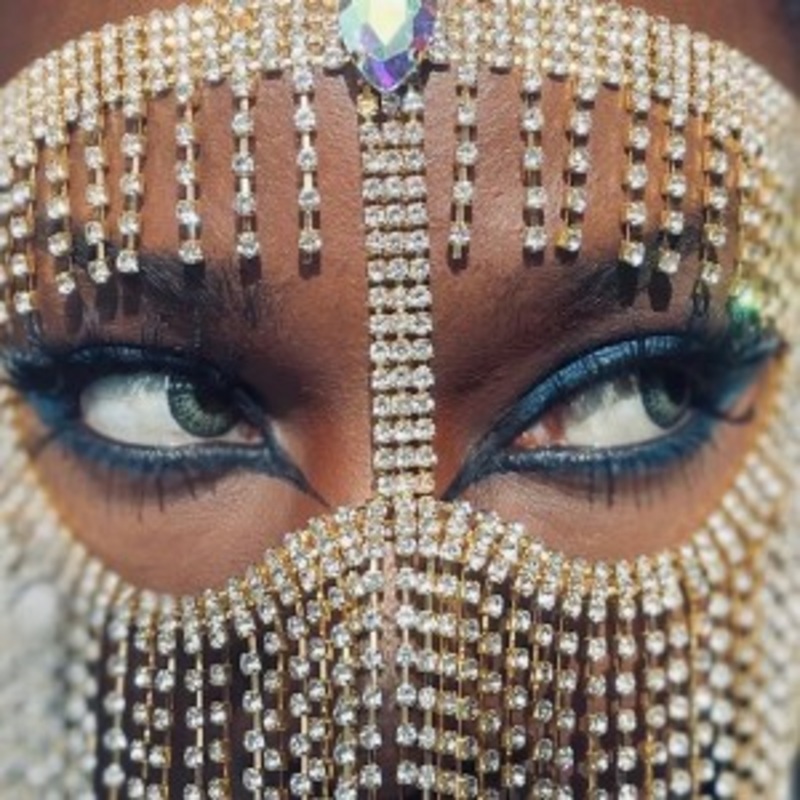 Betty Black – Gypsy Heart / Beautiful Lies