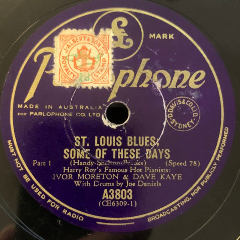 Ivor Moreton & Dave Kaye* – St Louis Blues / Some Of These Days / Dinah / After You’ve Gone / Nobody’s Sweetheart (Shellac, 10, RE) (Very Good (VG))