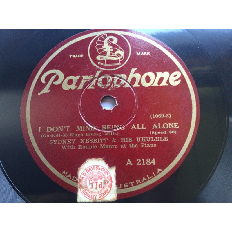 Sydney Nesbitt / Ferera And Paaluhi – I Don’t Mind Being All Alone / In A Little Spanish Town (Shellac, 10) (Very Good Plus (VG+))